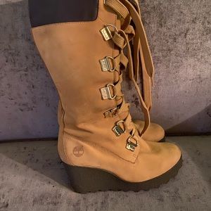 Under the knee Timberland boots